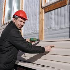 How To Choose The Right Materials for Your Siding Installation in 'Anahuac, TX